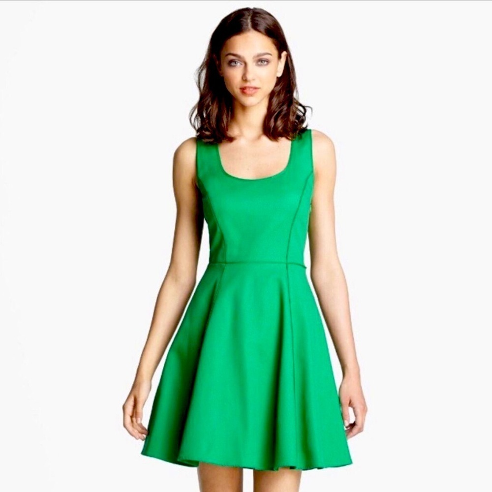 Jessica Simpson A-Line Emerald Green Party Dress, Sleeveless, Lace Back, Size 6